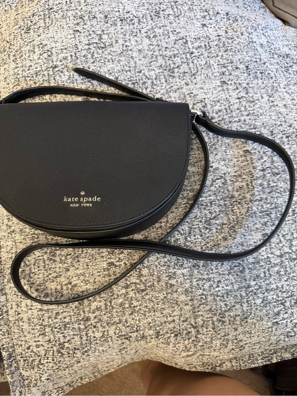 kate spade black pebbled leather crossbody saddle bag